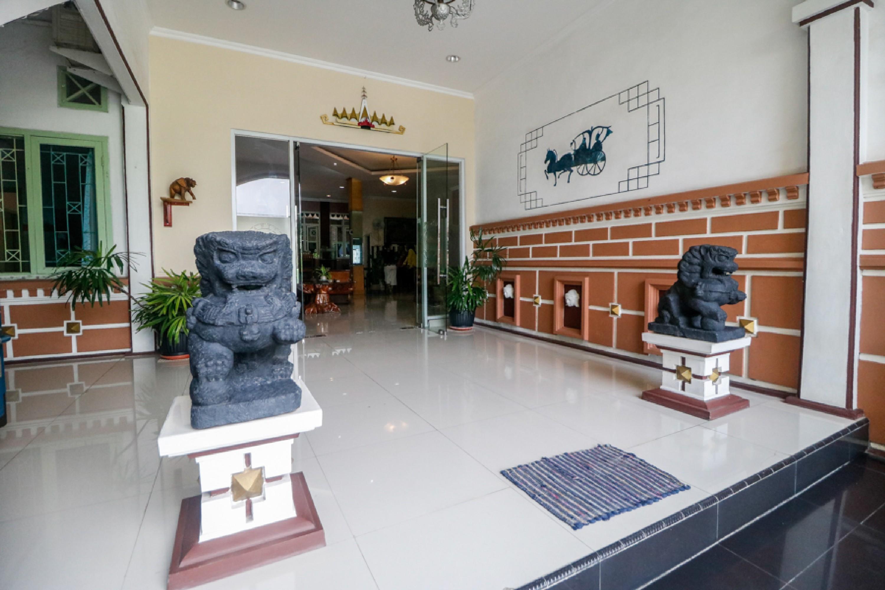 RedDoorz near Kartini Mall Lampung Bandar Lampung Exterior foto